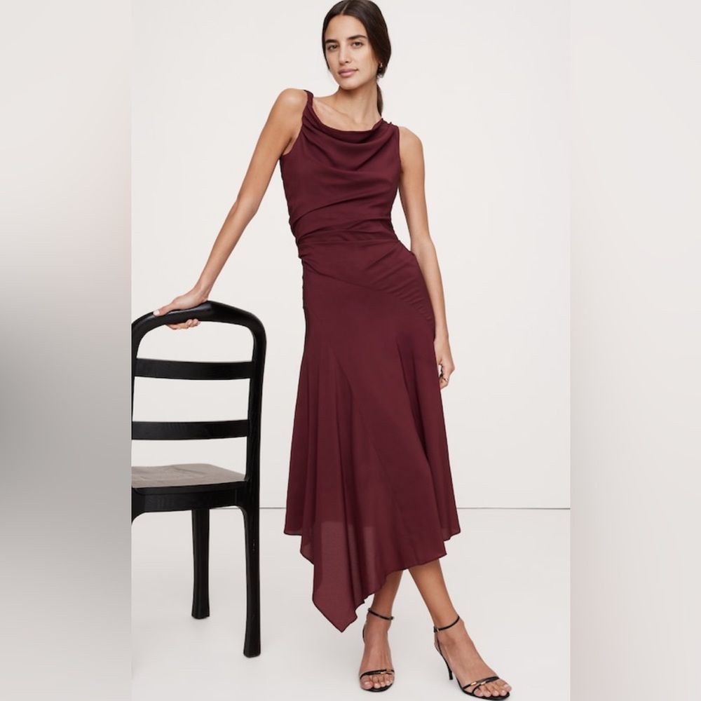 BANANA REPUBLIC CREPE TWIST-SHOULDER DRESS - Picture 8 of 10